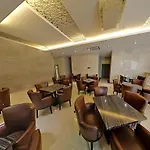Starway Hotel Hongqiao Junction Center Branch