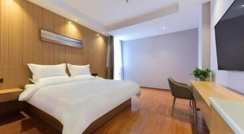 Hotel Starway Hongqiao Junction Center Branch 3*
